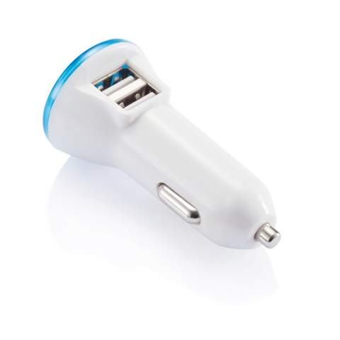 Auto USB oplader met dubbele USB poort en LED verlichting op de top. Output: 5V/2.1A<br /><br />Lightsource: LED<br />LightsourceQty: 1