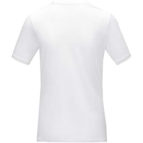 Das kurzärmelige GOTS-Bio-T-Shirt für Damen von Azurite ist eine verantwortungsvolle Wahl. Hergestellt aus 100% GOTS-zertifizierter Bio-Baumwolle mit einem Stoffgewicht von 160 g/m2, ist dieses T-Shirt nicht nur gut für die Umwelt, sondern auch weich und angenehm zu tragen. Mit seinem Rundhalsausschnitt und den kurzen Ärmeln ist dieses T-Shirt sowohl nachhaltig als auch modern, und die Doppelnähte und das Thermotransfer-Hauptetikett sorgen für Langlebigkeit und taglosen Komfort. Die GOTS-Zertifizierung gewährleistet eine 100% zertifizierte Lieferkette vom Rohstoff bis zu unseren Drucktechniken und macht dieses Kleidungsstück zu einer umweltfreundlichen Wahl.