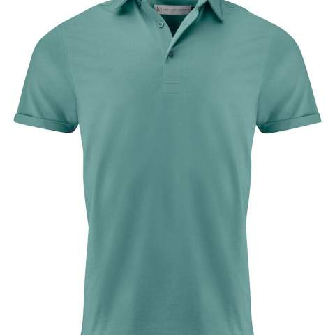 Stretch polo in single jersey met verborgen button-down kraag. De geplooide boord aan de mouwen, zijpanden en schouderstuk zorgen voor een moderne look. Toon op toon knopen met Harvest gravering. Nieuwe, verbeterde pasvorm. Dit artikel wordt geleverd in biobased, composteerbare verpakking. Dit artikel bevat gecertificeerd organisch katoen. Oeko-Tex 100 gecertificeerd.