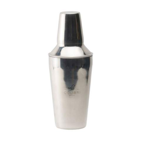 Cocktail shaker made of shiny stainless steel. A sleek design with easy grip. The cap has a built-in strainer for perfectly serving drinks. Capacity 550 ml.