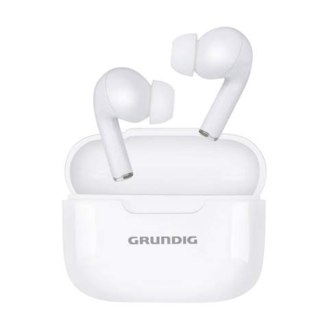 True wireless écouteurs stéréo sans fil (40 mAh par écouteur) avec embouts en silicone de la marque Grundig. Dans un étui de rangement rechargeable. Les écouteurs utilisent la technologie Bluetooth (version 5.3) pour une connexion fluide et sont équipés d'un indicateur de batterie à LED. Les écouteurs peuvent être rechargés dans l'étui de chargement de 230 mAh en 1 heure et demie. Durée d'écoute maximale de 4 heures lorsqu'ils sont complètement chargés. Avec une excellente reproduction sonore, un volume réglable, un appairage automatique pour une connexion automatique et une commande tactile. Écoutez de la musique et répondez aux appels en mode mains libres sans vous déplacer grâce au microphone intégré. Portée jusqu'à 10 mètres. Comprend un câble de chargement USB-A/USB Type-C et un mode d'emploi. Emballage par pièce.