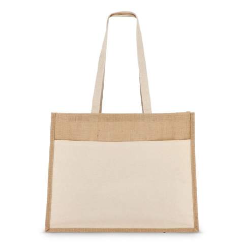 Robuster Jutebeutel mit einer Vordertasche aus Baumwolle und passenden Baumwollgriffen. Hergestellt aus 320 g/m² Material, das für den täglichen Gebrauch geeignet ist. Oeko-Tex® zertifiziert für geprüfte, sichere Textilien. Ideal zum Einkaufen oder für einen Tag am Strand.
