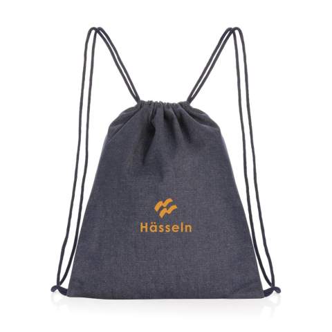Sac à dos à cordon en denim recyclé Impact AWARE™ 320 g/m² offre un espace de rangement suffisant pour tous vos essentiels avec style. Avec le traceur AWARE™ qui valide l'utilisation authentique de matériaux recyclés. 2%  de chaque produit Impact vendu est reversé à Water.org. Composition du denim recyclé : 70% coton recyclé, 30% polyester recyclé.<br /><br />PVC free: true