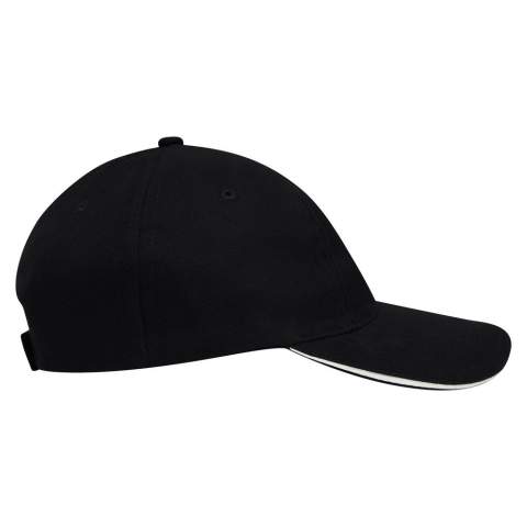 Brushed promo cap, bestaand uit vijf panelen en een klittenbandsluiting. Gemakkelijk te voorzien van een logo door middel van een transfer of borduring. Budgettechnisch de betere keuze.