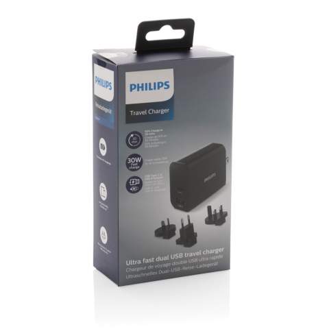 Philips ultraschnelles 30W-PD-Reiseladegerät kommt in praktischer Reisetasche und mit 4 Steckern; integrierter US-Stecker und wechselbare AU-, UK- und EU-Stecker. Input: 100-240V, 50-60Hz 0,7A; USB-A Output 5V/2,4A; Type-C 5V/3A, 9V/2A, 12V/1,5A. Verpackt in einer Philips Geschenkbox.