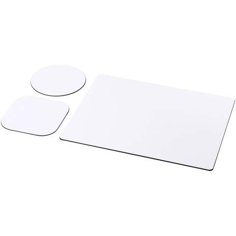 Supplied with a Brite-Mat mouse mat and a set of matching coasters. The set comprises of a rectangular mousemat (0.3 x 19 x 21cm), square coaster (0.3 x 9.5 x 9.5 cm) and round coaster ( 0.3 x  ø9.5cm).