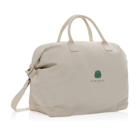 Diese luxuriöse Wochenendtasche ist eine stilvolle und umweltfreundliche Option aus 500g/m² recyceltem Canvas. Sie hat schöne Details, Messingbeschläge und ein geräumiges Hauptfach. Perfekt für alle, die eine hochwertige, umweltfreundliche Reisetasche suchen. Mit AWARE™-Tracer, der die tatsächliche Verwendung von recycelter Baumwolle bestätigt. 2% des Erlöses jedes verkauften Impact-Produkts werden an Water.org gespendet.<br /><br />PVC free: true