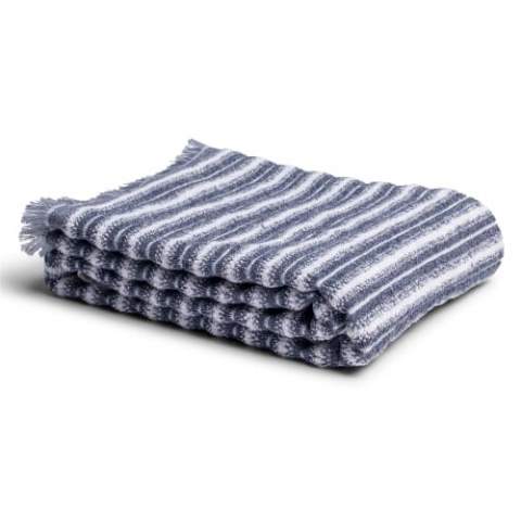 A nice thick beach towel with mixed pattern. Inspired in Sweden by the beach and the sea with colors reminiscent of mussels, oysters, sand and jellyfish.