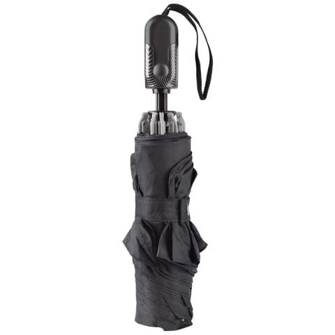 Entrez dans votre voiture en étant sec. Ce parapluie réversible se plie de manière à ce que les gouttelettes d’eau ne vous mouillent pas, vous ou l’intérieur de votre voiture, lors de la fermeture après utilisation. Ce parapluie s'ouvre et se ferme automatiquement et possède un cadre en fibre de verre.