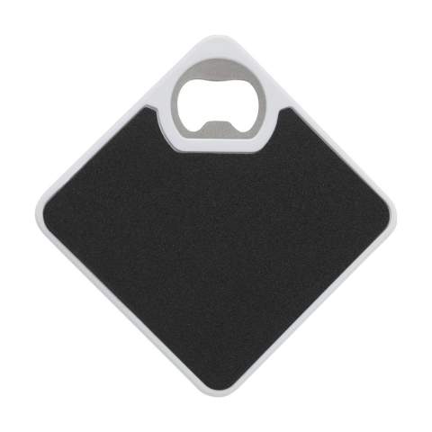 Dessous-de-verre et ouvre-bouteille en une seule pièce. Avec une base antidérapante. Peut être marqué avec votre propre photo, logo ou design en full-color. Le cadeau parfait à envoyer dans votre mailing.