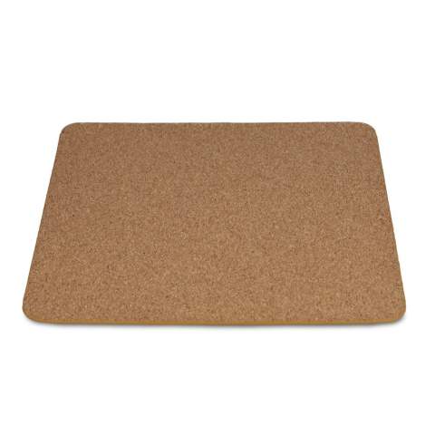 Dieses Mousepad aus Kork bietet eine glatte Oberfläche für Ihre Maus und einen natürlichen Look für Ihren Schreibtisch. 