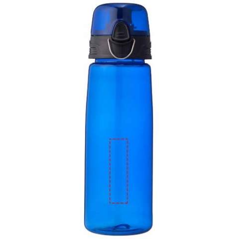 In durstigen Zeiten ist die leichte Capri 700 ml Sportflasche ein Lebensretter. Die Flasche hat einen aufklappbaren Trinkdeckel mit Ausgießer, der sie schützt und sauber hält. Mit dem Druckknopf lässt sie sich leicht öffnen. Die transparente Flasche besteht aus robustem, flecken- und geruchsfreiem Eastman Tritan™ und ist somit langlebig und BPA-frei.