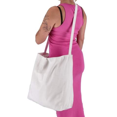 Vielseitige Tasche aus 220 g/m² Baumwolle in einer Vielzahl von Farben. Mit einem langen Griff zum Tragen über der Schulter oder am Körper und zwei kurzen Griffen zum Tragen in der Hand. Ideal für den täglichen Gebrauch oder für Veranstaltungen. Oeko-Tex® zertifiziert für sichere, geprüfte Materialien.