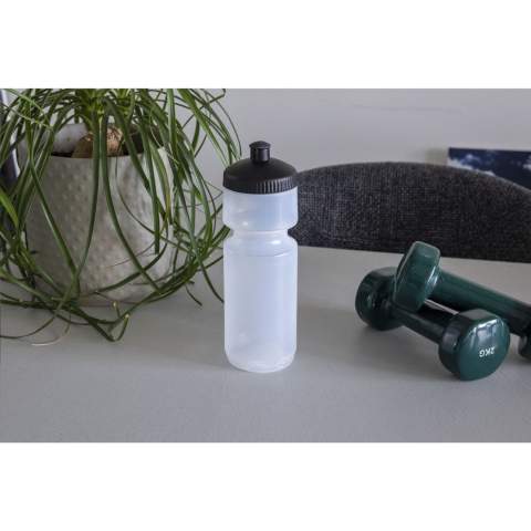 WoW! Cette bouteille de sport est fabriquée à partir de canne à sucre et disponible dans différentes combinaisons de couleurs de votre choix. Vous pouvez choisir parmi un certain nombre de couleurs standard pour la bouteille, le bouchon et la capsule de boisson. Composez vous-même la bouteille qui correspond à votre identité d'entreprise. Les matériaux utilisés répondent aux exigences de sécurité alimentaire et sont entièrement recyclables. Cette révolution dans le domaine des bouteilles d'eau contribue à faire du sport un élément d'un mode de vie sain. Fabriqué en Europe. Ne passe pas au lave-vaisselle. Capacité 750 ml.      La bouteille de sport est fabriquée à partir de canne à sucre renouvelable. La culture de la canne à sucre absorbe le CO2 et réduit les émissions de gaz à effet de serre. Nous voulons encourager les gens à boire de l'eau du robinet comme alternative saine et bon marché à l'eau vendue dans des bouteilles en plastique jetables. Vous pouvez utiliser la bouteille bio non seulement pendant l'exercice, mais aussi en déplacement à la place des bouteilles jetables.