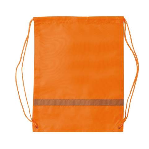Sac à dos en Polyester avec bandes réfléchissantes et cordon ajustable. Impression en sérigraphie uniquement possible en 1 couleur. L’impresion en plusieurs couleurs est possibles seulement par transfert.