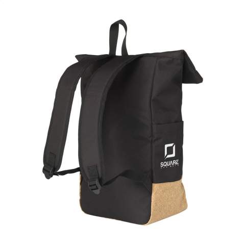 WoW! Practical urban 'roll-top' backpack made from RPET polyester combined with a high-quality cork. This backpack has a large main compartment with a separate section suitable for a laptop up to 15.6 inches in size. In addition, there are two pockets on both sides and a large zipper pocket on the front. Also included is a carrying strap, roll closure and handy click system at the top. The perfect bag for everyday use. Capacity approx. 25 litres.