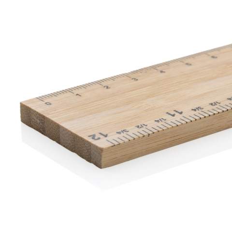 Règle de 30 cm et d'une épaisseur de 6 mm fabriquée en bambou FSC® 100%. Qu'il s'agisse de mesurer un tissu pour un projet de couture, de marquer du bois pour un projet d'ébénisterie ou de dessiner un projet de rénovation, cette règle est faite pour vous.  L'une des principales caractéristiques de la règle Timberson est sa conception à double face. Les mesures métriques et impériales étant imprimées de chaque côté, vous pourrez travailler facilement quel que soit le système que vous préférez. Les marquages clairs et faciles à lire vous permettent de mesurer rapidement et avec précision tout ce dont vous avez besoin. Emballé dans un emballage kraft FSC® mix.<br /><br />TapeLengthMeters: 0.30