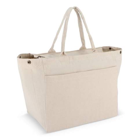 Diese elegante Tasche aus 320 g/m² Baumwolle verfügt über einen sicheren Reißverschluss, zwei Innentaschen und eine Außentasche für zusätzlichen Komfort. Eine trendige, praktische Wahl für den täglichen Gebrauch oder für unterwegs. Oeko-Tex® zertifiziert für sichere, geprüfte Materialien.