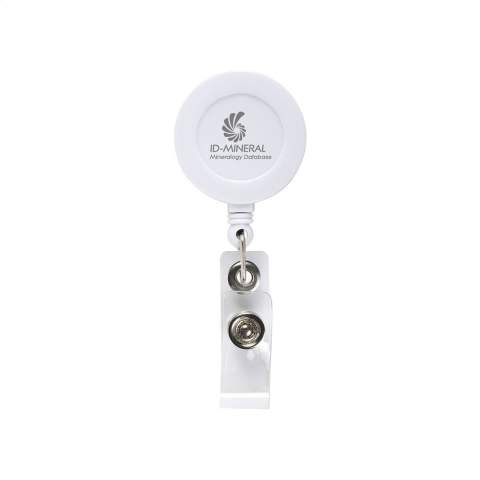 Badgehouder met metalen bevestigingsclip, oprolbaar nylon koord en badgeclip met drukknoop.