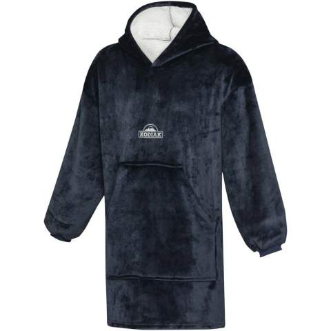 Le plaid à capuche Denali est confectionné en flanelle 100 % polyester GRS à l'extérieur et doublé de sherpa 100 % polyester GRS blanc cassé à l'intérieur. Le design oversize offre un confort optimal, idéal pour se prélasser sur le canapé ou camper à la belle étoile. Grâce à son design à capuche élégant et à sa poche avant pratique, ce plaid allie confort et style.