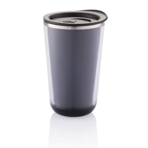Dia est un mug 350ml à double parois en acier inoxydable 304 à l’intérieur, son design permet de le démonter complètement pour le recycler et garder un monde plus propre. Sans BPA. Modèle déposé®