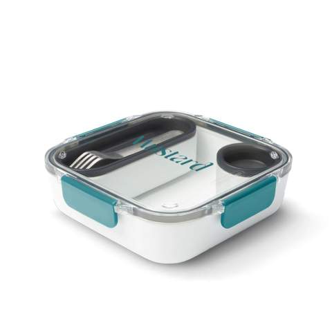 Inspiriert vom allerersten Lunchbox-Design von Black+Blum. Die Lunch Box Original sieht aus wie eine Keramikschüssel und enthält einen Innenbehälter sowie einen auslaufsicheren Soßentopf mit Garnierbereich im Deckel und eine Gabel aus Edelstahl. Mikrowellen- und spülmaschinenfest, abgesehen vom Tritan-Deckel. Ein eventeller Logodruck wird einer Spülmaschinenwäsche jedoch nicht standhalten.