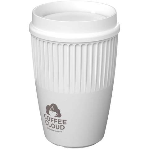 The Cirrus 350 ml tumbler with the unique 360° clip-on lid is a sophisticated and stylish single-walled drinking vessel featuring insulating ridges for safe and comfortable handling. The innovative 360° lid allows you to drink from any side of the cup, and enhances any drinking experience with a stronger aroma from your chosen beverage. Both the lid and vessel are made of fully recyclable plastics. Enjoy your favourite hot beverages in both comfort and style.