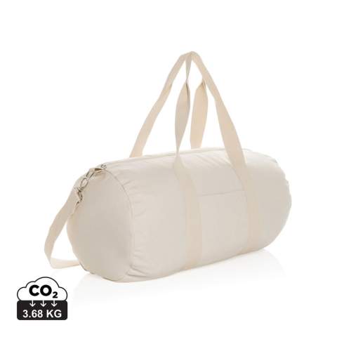 De Impact AWARE™ 285 g/m² gerecyclede canvas reistas ongeverfd is de perfecte manier om je benodigdheden voor een korte reis mee te nemen. Deze ruime reistas biedt voldoende ruimte voor je essentials. Het gerecyclede canvas is ongeverfd en gebruikt in zijn ruwe vorm, zonder chemicaliën van verven of bleken. Met AWARE™ tracer die het echte gebruik van gerecyclede materialen valideert. 2% van de opbrengst van elk verkocht Impact-product wordt gedoneerd aan Water.org. Samenstelling 70% gerecycled katoen, 30% gerecycled polyester.<br /><br />PVC free: true