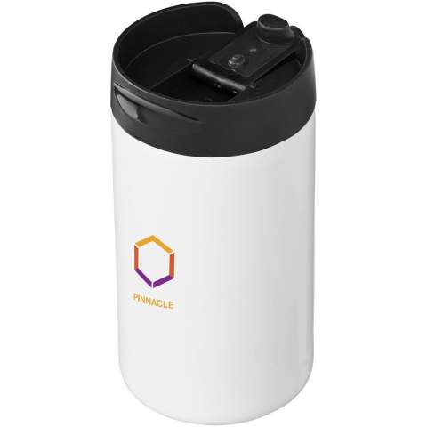 Le gobelet isotherme Mojave de 250 ml permet de conserver les boissons chaudes plus longtemps. Grâce à son design élégant mais épuré, tout logo placé sur ce gobelet attire l'attention. La combinaison de plastique PP et d'acier inoxydable fait du Mojave un gobelet solide, résistant à la corrosion et facile à nettoyer. Le couvercle à visser assure une ouverture et une fermeture en douceur du gobelet, et rend la boisson facile à boire.