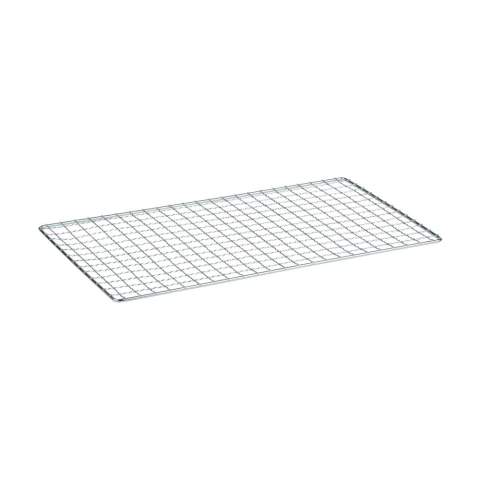 Kompakter, zusammenklappbarer Holzkohlegrill. Aus robustem Metall gefertigt und als praktischer Tischgrill konzipiert, ideal für Liebhaber des traditionellen Grillens mit Holzkohle. Dank seines leichten, zusammenklappbaren Designs lässt sich dieser Grill mühelos zum Campingplatz, in den Park oder zum Picknick mitnehmen. Der abnehmbare Grillrost und die herausnehmbare Kohleschale sorgen für eine einfache Reinigung nach dem Gebrauch. Verpackt pro Stück.