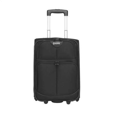 Trolley aus 1000D Polyester mit großem Hauptfach, doppeltem Reißverschluss, verschiedenen Einsteckfächern, 2 Rollen und Teleskopgriff aus Aluminium. Fassungsvermögen ca. 22 Liter. Pro Stück in einer versandfertigen Verpackung.