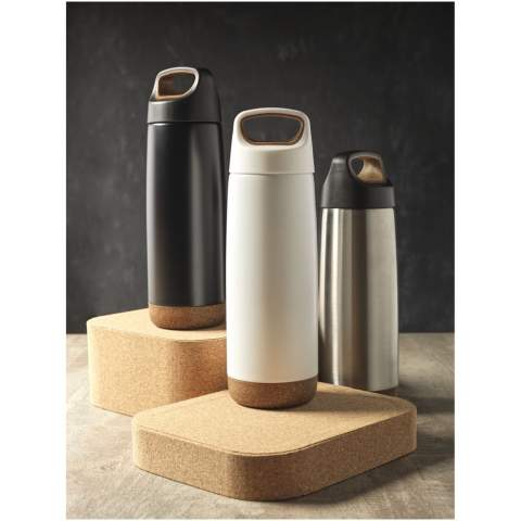 Double-wall stainless steel vacuum construction with copper insulation, which allows beverages to stay cold for 48 hours or hot for at least 12 hours. The construction also prevents condensation on the outside of the bottle. Screw-on lid with cork design details as well as a skid-proof bottom. Volume capacity is 600ml. Presented in an Avenue gift box.