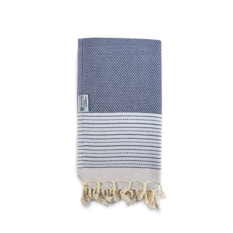 The T1-HAMEXCLUSIVE Hamam Exclusive Navy hammam towel measuring 90 x 170 cm is ideal for a beach visit or sauna day.<br />Enjoy the quick-drying material with a high absorption rate.<br />The hammam towel is lightweight yet wonderfully soft.