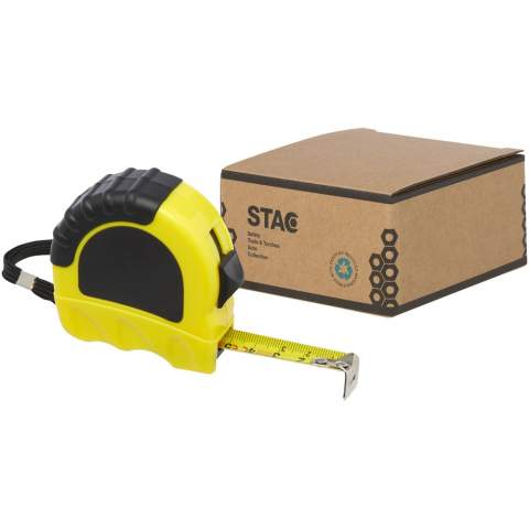 5-metre steel and iron measuring tape including an iron belt clip and a polyester wrist strap. Shows centimetres and inches. The case is made of 17% RCS certified recycled plastic and 3% recycled TPE. The Recycled Claim Standard (RCS) verifies the recycled content of a product throughout the entire supply chain. Packed in a STAC gift box from sustainable sources.
