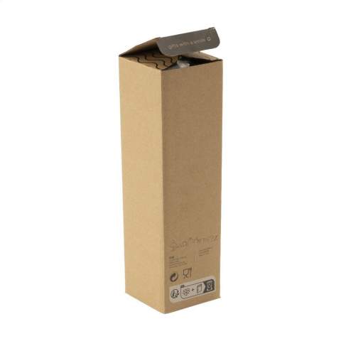 WoW! Bouteille thermo à double paroi en acier inoxydable recyclé et isolé sous vide. Avec bouchon/gobelet et système verseur pratique. Anti-fuite. Finition métallique. Anti-fuite. Ne passe pas au lave-vaisselle. Certifié RCS. Matière recyclée totale : 69%. Capacité 500 ml.     L'inox peut être recyclé à l'infini tout en conservant la qualité du matériau. En utilisant de l'acier inoxydable recyclé, on a besoin de moins de nouvelles matières premières. Cela signifie moins de consommation d'énergie, moins d'utilisation d'eau et une réduction des émissions de CO2. Chaque article est fourni dans une boite individuelle en papier kraft marron.
