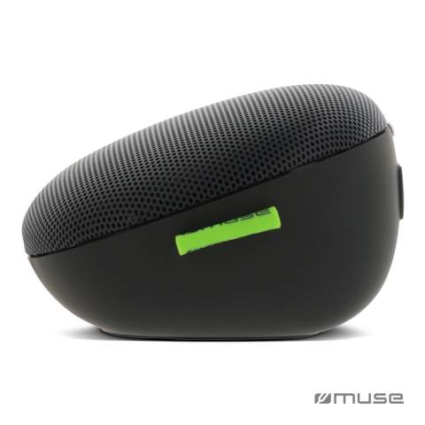 This Bluetooth speaker with good sound quality is very compact and therefore easy to take with you. With the built-in multicolor disco lamp you create a party in any place. Via Bluetooth you can easily listen to music. Through the AUX connection you can also connect external devices. The included USB cable makes it easy to charge the speaker.