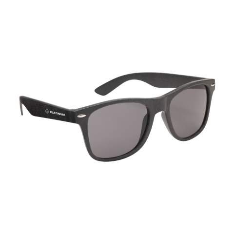 Lunettes de soleil avec monture fabriquée en fibres de paille de blé biodégradables et en plastique PP. Elles offrent une protection UV 400 (selon les normes européennes).