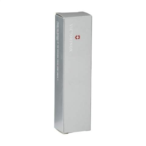 Couteau Suisse original Victorinox avec manche en noyer. Chaque couteau est unique grâce au veinage naturel du bois. Les plaquettes intermédiaires sont en aluminium anodisé dur et les outils sont en acier 100 % recyclé. 6 pièces avec 10 fonctions : grand couteau avec blocage, scie à bois, tire-bouchon, ouvre-boîte avec petit tournevis de 3 mm, décapsuleur avec grand tournevis de 6 mm, pince à dénuder, poinçon avec poinçon et œillet et anneau porte-clés. Comprend un mode d'emploi et une garantie à vie contre les défauts de matériaux et de fabrication.     Victorinox est le symbole mondial de qualité, fiabilité, fonctionnalité et perfection. Attention, la législation en vigueur s'applique concernant la possession et / ou le transport de couteaux ou d'outils multifonctions en public. Emballage par pièce.