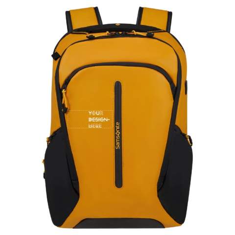 Ecodiver bepaalt de nieuwe standaard in het casual assortiment van Samsonite. Deze collectie combineert functionaliteit met een stijlvol design en is ontworpen met oog voor veiligheid en comfort. Gebruikmakend van gerecycleerde materialen, past Ecodiver perfect bij Samsonites wereldwijde strategie ‘Our Responsible Journey’. De waterafstotende coating maakt van deze collectie de perfecte keuze voor alle avonturen, in de natuur of in een stad. Samsonite geeft 2 jaar wereldwijde (beperkte) garantie op dit model.<br />De Laptop Backpack M USB is de middenmaat laptoprugzak uit de collectie die uitgerust is met een USB-poort. Het ruime hoofdcompartiment is gemakkelijk toegankelijk dankzij de ruime opening en geschikt voor A4 formaat documenten. Dankzij de verschillende insteekvakken en business organisatie kunnen spullen overzichtelijk worden opgeborgen. Aan rugzijde is een laptop-en tabletvak voorzien wat is uitgerust met waterdichte ritsen. Aan de voorzijde is de tas voorzien van een voorvak met ritssluiting en 2 zijvakken die als flessenhouder gebruikt kunnen worden. <br />Optimaal comfort is gegarandeerd dankzij het gevoerde rugpaneel, ergonomische schouderriemen, comfortabel handvat aan bovenzijde en een in hoogte verstelbare borstriem. Dankzij de smart-sleeve aan de achterkant is de tas gemakkelijk te bevestigen aan de trekstang van een koffer of reistas op wielen en de reflecterende details zorgen ervoor dat je extra opvalt in het donker. Safety First!