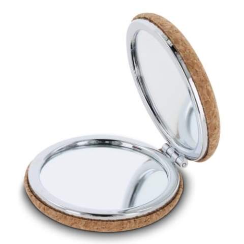 Foldable pocket mirror set in a cork casing, protecting it against damage when carried in your bag.  This make-up mirror, small in size, is compact and ideal to take with you wherever you go.
