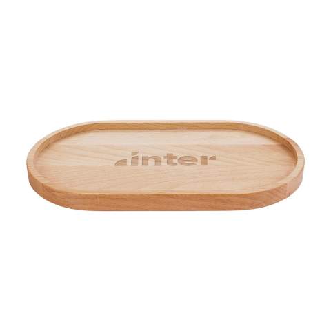 Luxe serveertray van gestoomd beukenhout. Perfect voor het presenteren van hapjes en ideaal voor het stijlvol serveren van koffie of thee. De ovale tray heeft een trendy design met opstaande rand. Het hout is afkomstig uit Europese bossen. Made in Europe.
