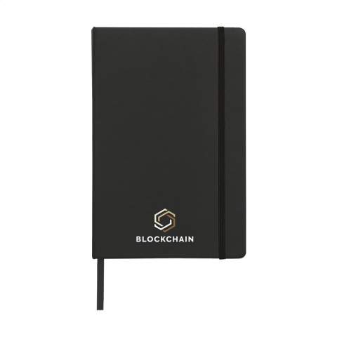 Bloc-notes compact format A5 avec environ 96 feuilles / 192 pages de couleur crème, papier ligné (80 g/m²) certifié FSC Mix. Avec reliure et couverture rigide, poche de rangement, fermeture élastique et marque-page ruban en soie.