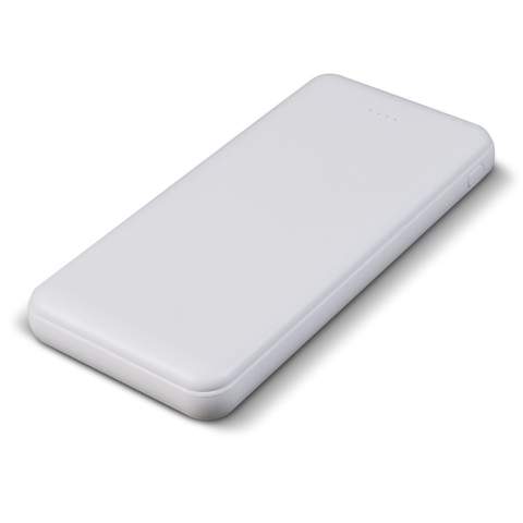Dieses Powerbank-Modell aus der Elite-Serie hat eine Kapazität von 10.000mAh. Dieses Modell im metallischen Design ist ideal zum Aufladen von mobilen Geräten wenn Sie unterwegs sind, wenn der Akku fast leer ist. Die Powerbank ist mit zwei USB-A-Anschlüssen und einem Typ-C-Anschluss ausgestattet, somit können Sie unterschiedliche Ladekabel anschließen. Die Powerbank wird in einer Geschenkverpackung geliefert.