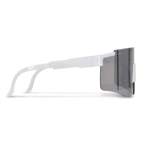 Stay protected and stylish with these high-performance sports sunglasses. Featuring a sleek wraparound design and silver UV400 lenses, they provide excellent eye protection. The lightweight R-PC frame ensures a comfortable fit, making them ideal for outdoor sports and adventures.