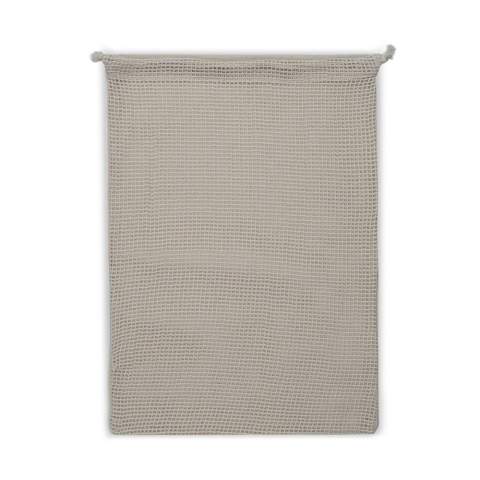 Reduce the number of plastic bags in the supermarket by using your own food bag. This unbleached cotton bag with mesh is highly suitable for fruits and vegetables. Re-use it over and over again and when dirty, simply wash it at low temperatures (could shrink).