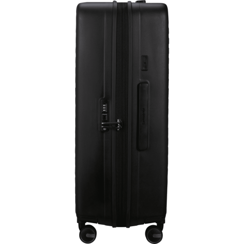 Ontdek Restackd, de verbeterde versie van onze bestseller StackD. Reis nu lichter, geniet van meer inpakvolume en ontdek het comfort van suspensiewielen. Als fijne extra zijn er nu handige packing cubes inbegrepen, terwijl de geliefde collectie haar moderne en minimalistische stijl behoudt. Als handbagage of ruimbagage, Restackd staat klaar om met je mee te reizen.