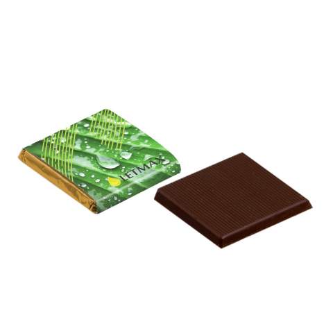 Square napolitain 4,5 gram dark chocolate, including full colour printed wrapper