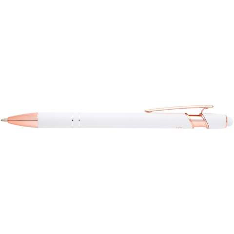 Le  stylo bille Nanna avec finition or rose est pourvu d’un corps en aluminium recyclé et d’un stylet tactile en silicone. L’aluminium recyclé réduit également la quantité de déchets dans les décharges et contribue ainsi à la conservation des ressources naturelles, tout en réduisant les émissions de gaz à effet de serre. Couleur de l'encre : Bleue. Longueur d'écriture : 800 mètres. Taille de la plume : 1,0 mm.