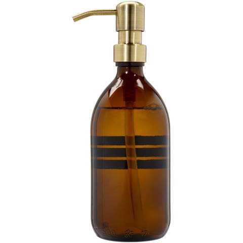 Distributeur de savon en verre élégant (500 ml) pour la salle de bain, la cuisine ou les toilettes. Cette pompe à savon de luxe est remplie et fournie avec du savon pour les mains végétalien avec une odeur agréable de bambou qui nettoie et prend soin de vos mains. La pompe de ce distributeur de savon de luxe est en acier inoxydable avec une finition en laiton élégante. Une fois terminé, le distributeur peut être facilement rechargé. Fabriqué aux Pays-Bas.