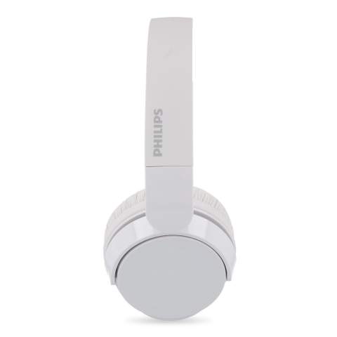 Ce casque sans fil est léger, confortable et pliable, ce qui le rend parfait pour une utilisation quotidienne. Grâce à la technologie Dynamic Bass, vous profiterez de basses profondes, même à faible volume. Une autonomie de 55 heures vous permet d'écouter toutes vos listes de lecture préférées. Le chargement ne prend que 2 heures via l'USB-C, et après 15 minutes de charge, vous bénéficiez de 2 heures de lecture supplémentaires. Le microphone intégré garantit des conversations claires, et le bouton multifonction situé sur l'oreillette droite vous permet de gérer facilement les appels, le volume et la musique. Grâce à la connectivité Bluetooth avancée, vous pouvez vous connecter à deux appareils en même temps, afin de profiter de votre musique ou de vos podcasts sans interruption. Vous pouvez également régler les paramètres sonores grâce à l'application Philips gratuite.